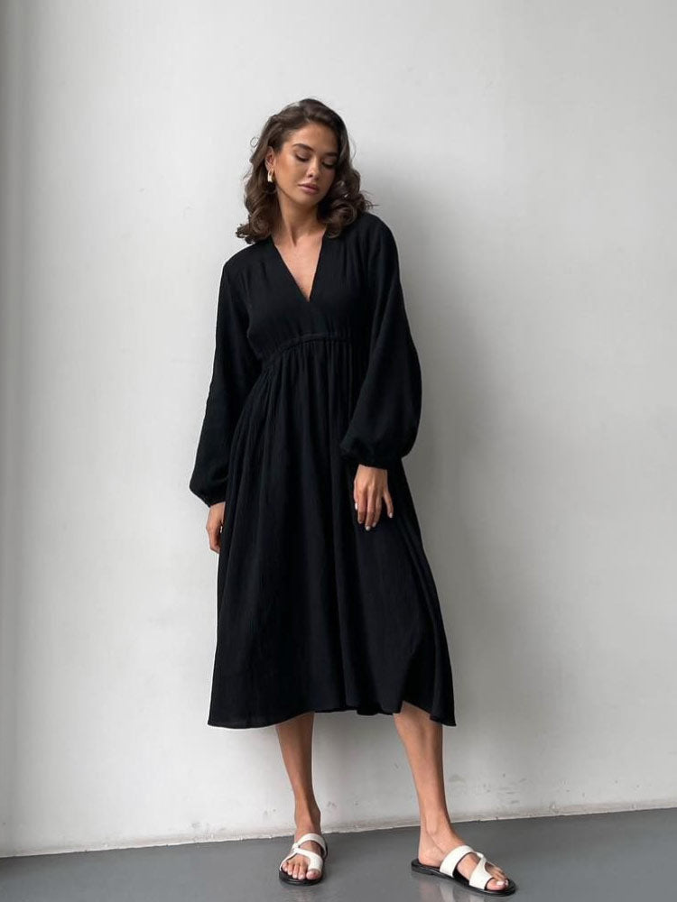 black color Stylish Loose-Fit Long Sleeves Muslin Nightgown