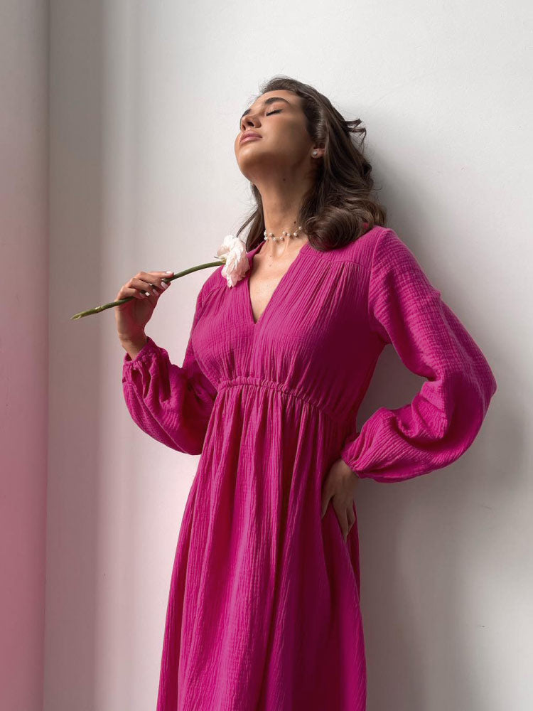 women wear pink color Stylish Loose-Fit Long Sleeves Muslin Nightgown